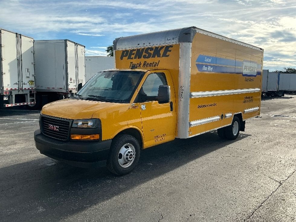 Light Duty Box Truck-Light and Medium Duty Trucks-GMC-2021-Savana G33903-Ocala-FL-93,188\n\t\tmiles-$ 26,750 - Image 3