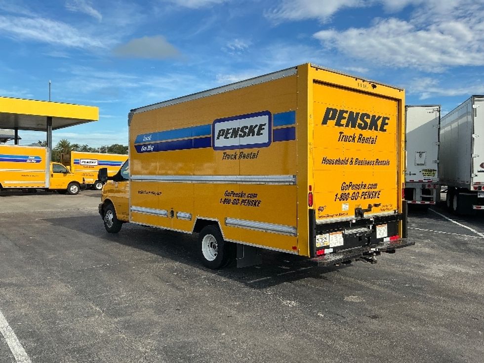Light Duty Box Truck-Light and Medium Duty Trucks-GMC-2021-Savana G33903-Ocala-FL-93,188\n\t\tmiles-$ 26,750 - Image 5