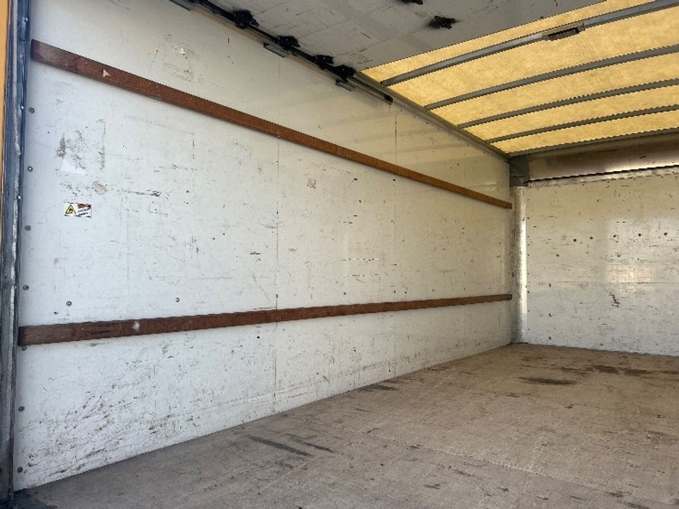 Light Duty Box Truck-Light and Medium Duty Trucks-GMC-2021-Savana G33903-Ocala-FL-93,188\n\t\tmiles-$ 26,750 - Image 9