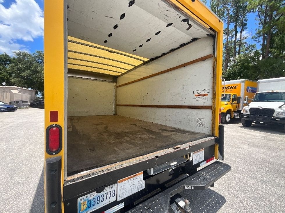 Light Duty Box Truck-Light and Medium Duty Trucks-GMC-2021-Savana G33903-Ocala-FL-99,368\n\t\tmiles-$ 24,500 - Image 12