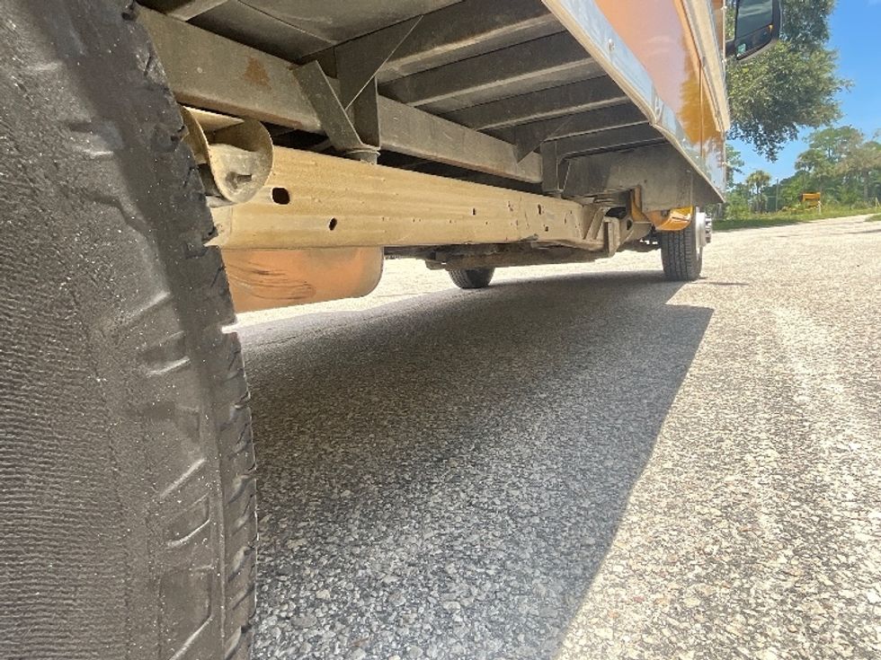 Light Duty Box Truck-Light and Medium Duty Trucks-GMC-2021-Savana G33903-Ocala-FL-99,368\n\t\tmiles-$ 24,500 - Image 14