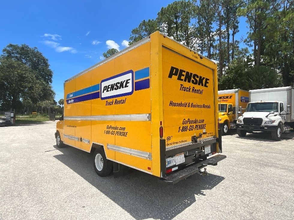 Light Duty Box Truck-Light and Medium Duty Trucks-GMC-2021-Savana G33903-Ocala-FL-99,368\n\t\tmiles-$ 24,500 - Image 6