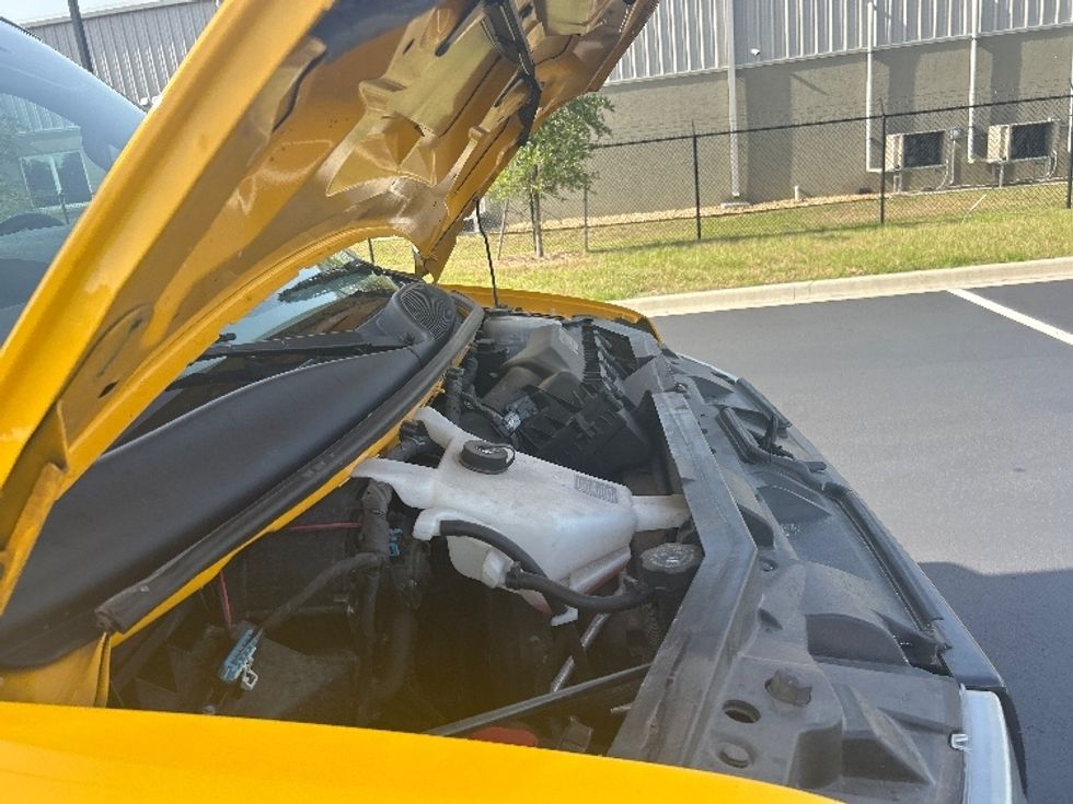 Light Duty Box Truck-Light and Medium Duty Trucks-GMC-2021-Savana G33903-Ocala-FL-99,898\n\t\tmiles-$ 26,000 - Image 23