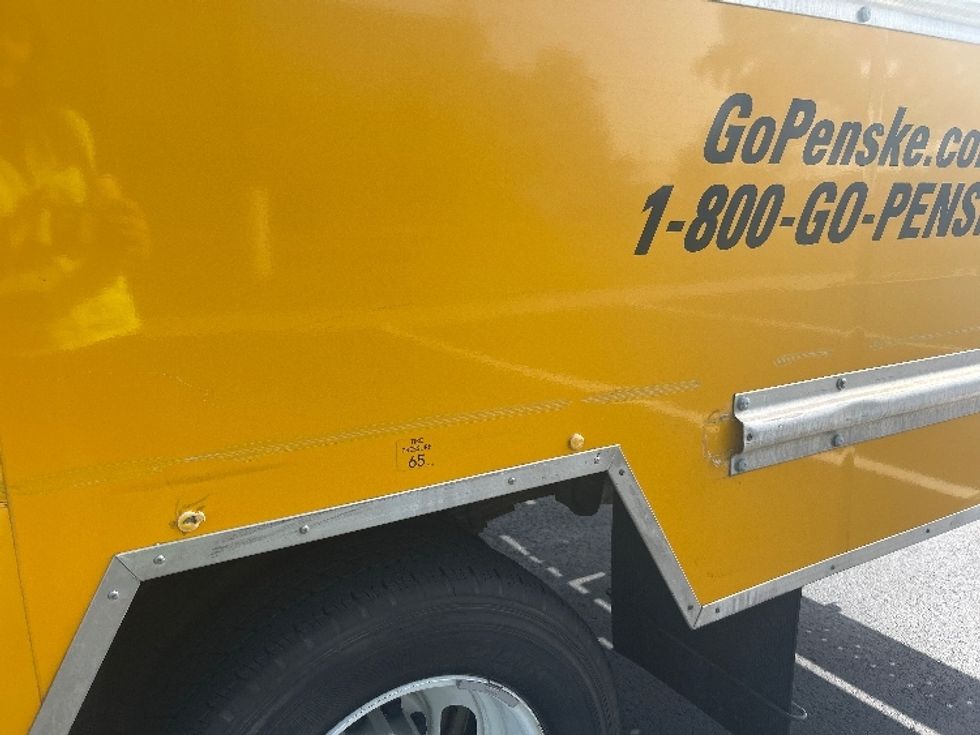 Light Duty Box Truck-Light and Medium Duty Trucks-GMC-2021-Savana G33903-Ocala-FL-99,898\n\t\tmiles-$ 26,000 - Image 26