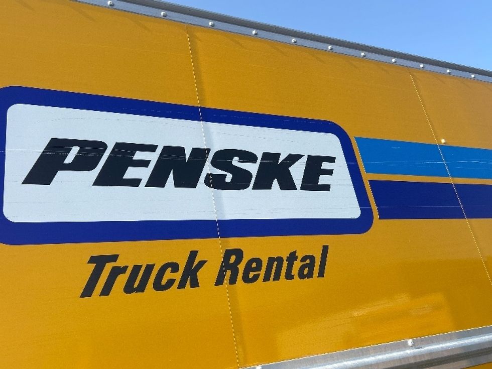 Light Duty Box Truck-Light and Medium Duty Trucks-GMC-2021-Savana G33903-Ocala-FL-99,898\n\t\tmiles-$ 26,000 - Image 29