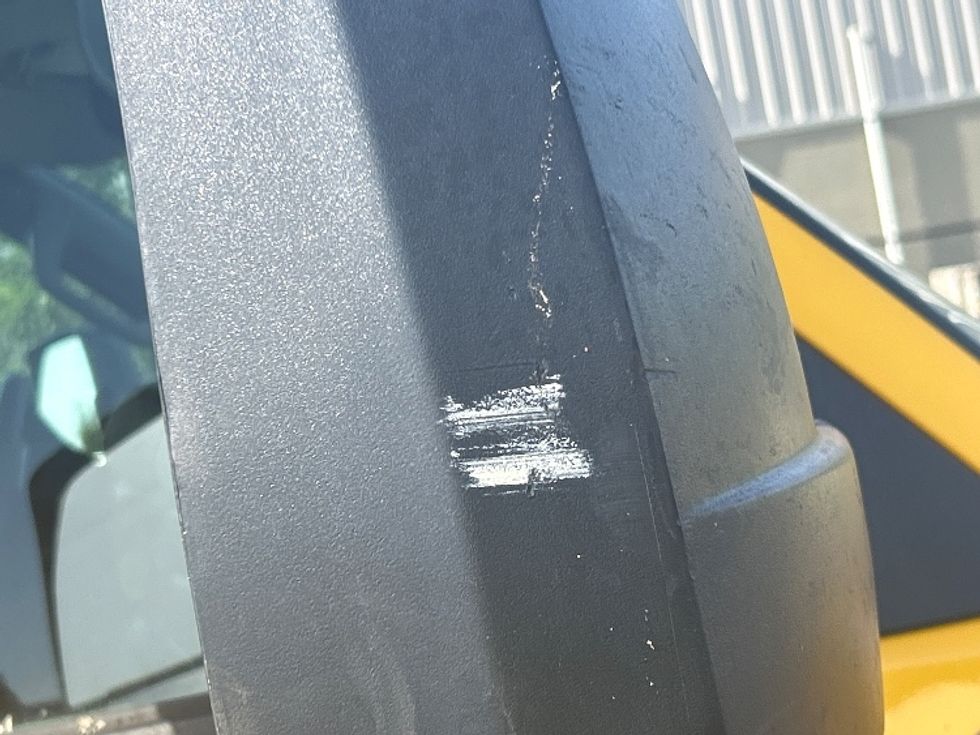 Light Duty Box Truck-Light and Medium Duty Trucks-GMC-2021-Savana G33903-Ocala-FL-99,898\n\t\tmiles-$ 26,000 - Image 30