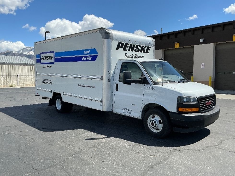 Light Duty Box Truck-Light and Medium Duty Trucks-GMC-2021-Savana G33903-Ogden-UT-109,375\n\t\tmiles-$ 27,250 - Image 1