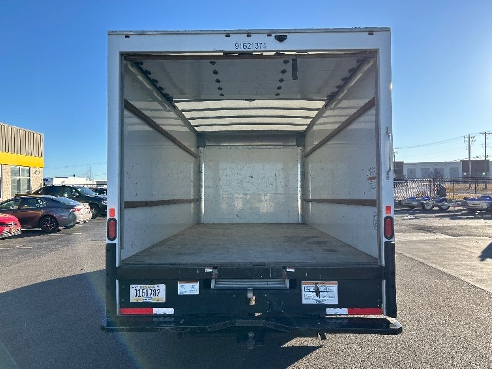 Light Duty Box Truck-Light and Medium Duty Trucks-GMC-2021-Savana G33903-Oklahoma City-OK-111,632\n\t\tmiles-$ 28,000 - Image 7