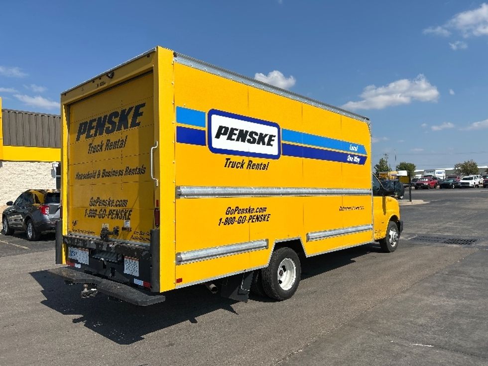 Light Duty Box Truck-Light and Medium Duty Trucks-GMC-2021-Savana G33903-Oklahoma City-OK-114,703\n\t\tmiles-$ 23,000 - Image 11