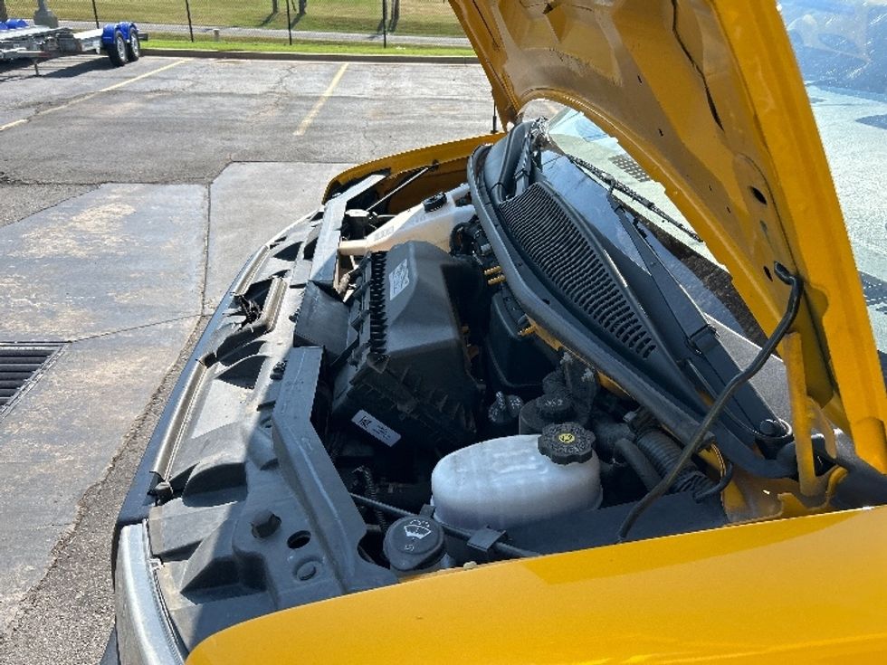 Light Duty Box Truck-Light and Medium Duty Trucks-GMC-2021-Savana G33903-Oklahoma City-OK-114,703\n\t\tmiles-$ 23,000 - Image 21