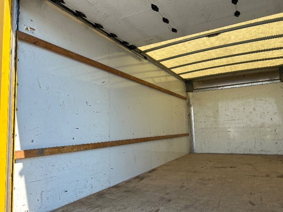 Light Duty Box Truck-Light and Medium Duty Trucks-GMC-2021-Savana G33903-Oklahoma City-OK-114,703\n\t\tmiles-$ 23,000 - Image 9