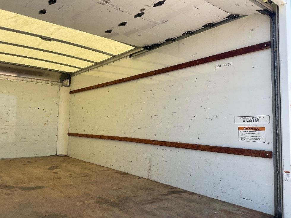 Light Duty Box Truck-Light and Medium Duty Trucks-GMC-2021-Savana G33903-Oklahoma City-OK-115,629\n\t\tmiles-$ 26,250 - Image 12