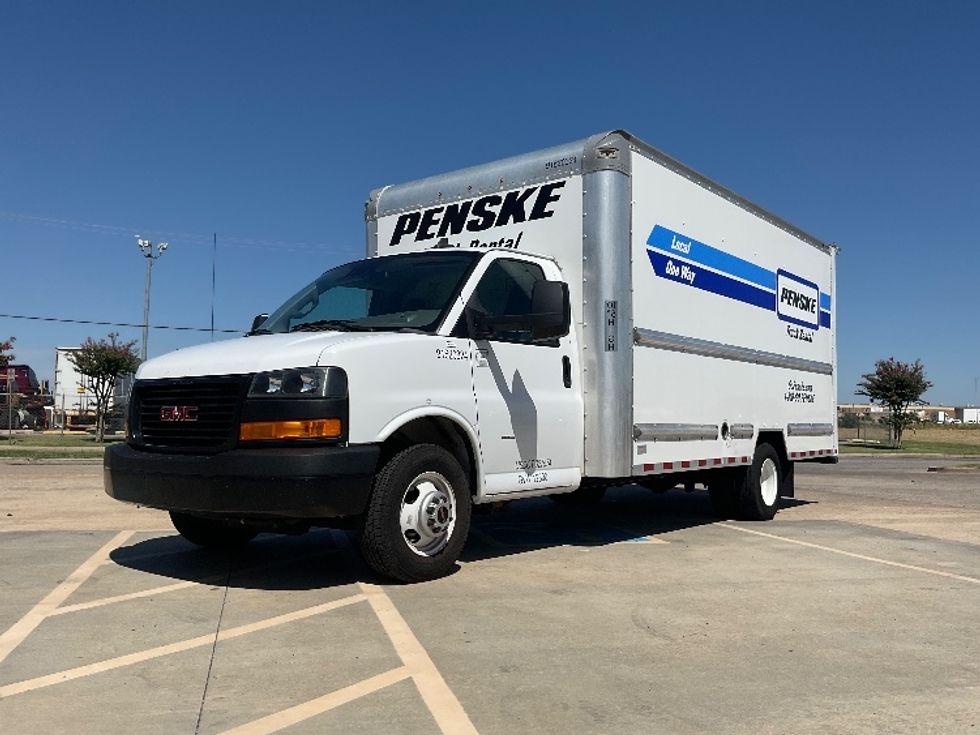 Light Duty Box Truck-Light and Medium Duty Trucks-GMC-2021-Savana G33903-Oklahoma City-OK-115,629\n\t\tmiles-$ 26,250 - Image 3