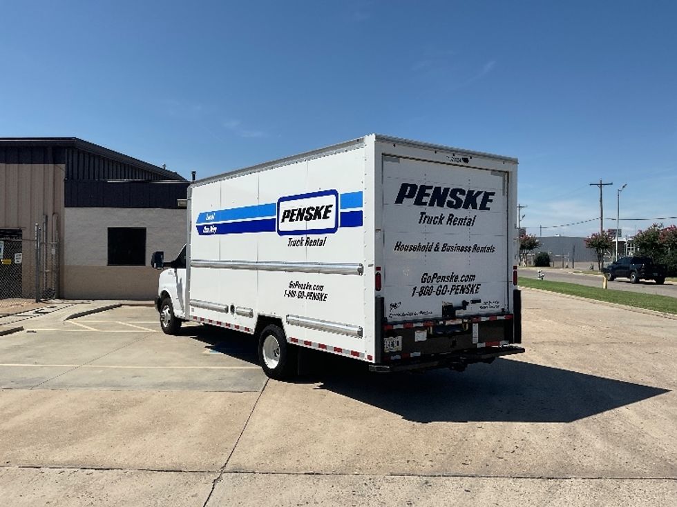 Light Duty Box Truck-Light and Medium Duty Trucks-GMC-2021-Savana G33903-Oklahoma City-OK-115,629\n\t\tmiles-$ 26,250 - Image 6