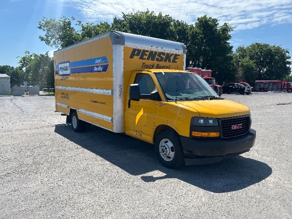 Light Duty Box Truck-Light and Medium Duty Trucks-GMC-2021-Savana G33903-Oklahoma City-OK-129,043\n\t\tmiles-$ 23,500 - Image 1