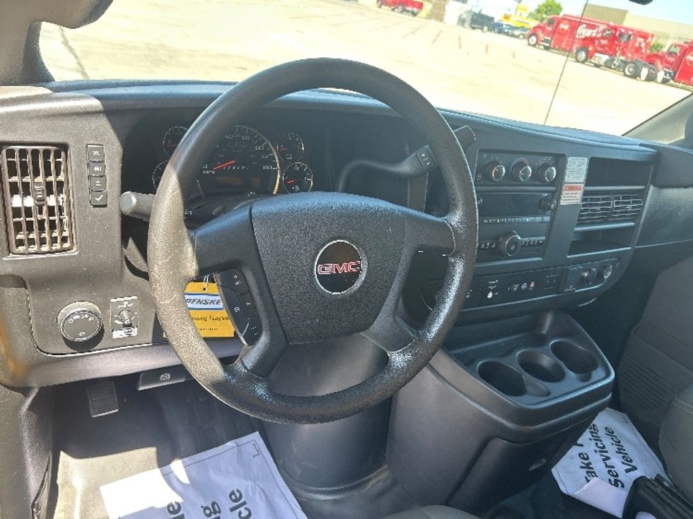 Light Duty Box Truck-Light and Medium Duty Trucks-GMC-2021-Savana G33903-Oklahoma City-OK-129,043\n\t\tmiles-$ 23,500 - Image 13
