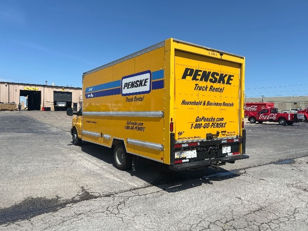 Light Duty Box Truck-Light and Medium Duty Trucks-GMC-2021-Savana G33903-Oklahoma City-OK-129,043\n\t\tmiles-$ 23,500 - Image 5