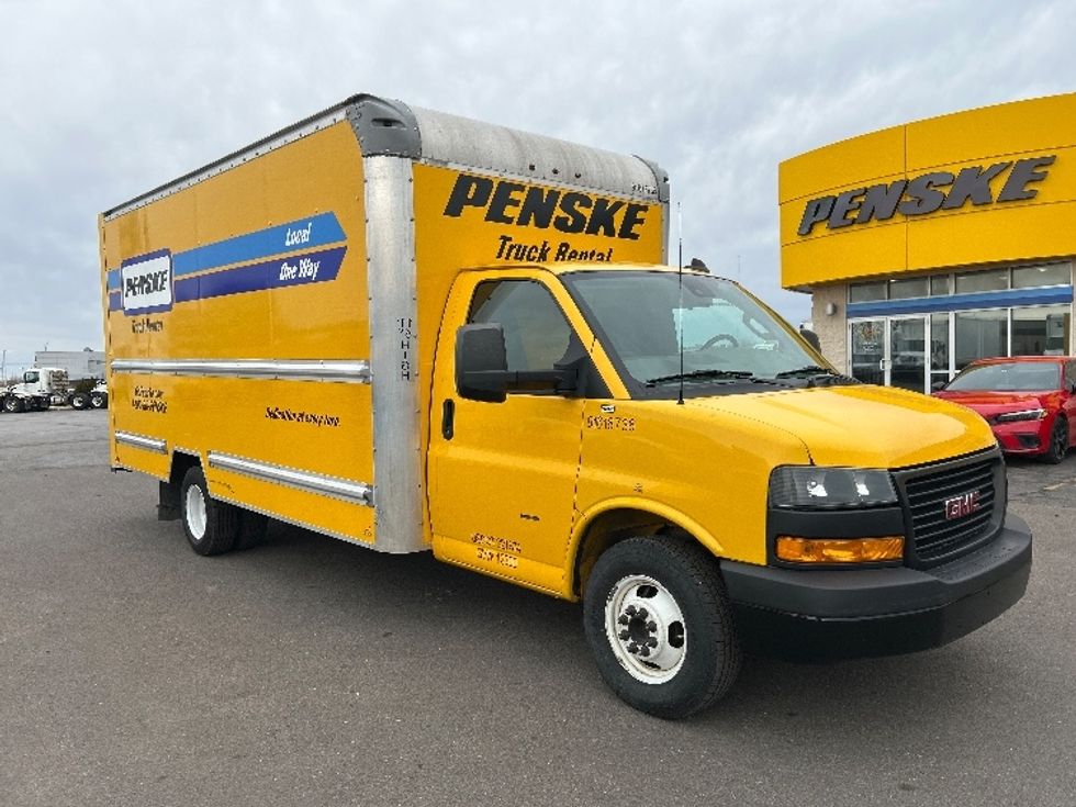 Light Duty Box Truck-Light and Medium Duty Trucks-GMC-2021-Savana G33903-Oklahoma City-OK-85,560\n\t\tmiles-$ 28,000 - Image 1