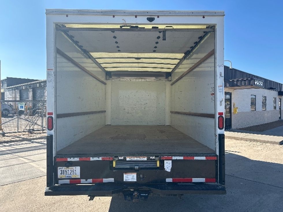 Light Duty Box Truck-Light and Medium Duty Trucks-GMC-2021-Savana G33903-Oklahoma City-OK-92,503\n\t\tmiles-$ 30,250 - Image 8