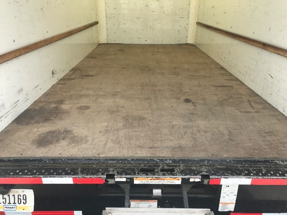 Light Duty Box Truck-Light and Medium Duty Trucks-GMC-2021-Savana G33903-Omaha-NE-105,173\n\t\tmiles-$ 29,250 - Image 9