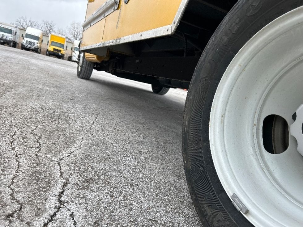 Light Duty Box Truck-Light and Medium Duty Trucks-GMC-2021-Savana G33903-Omaha-NE-108,777\n\t\tmiles-$ 25,250 - Image 5