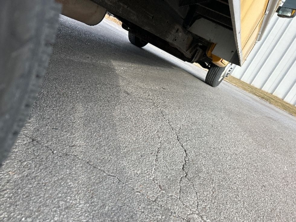 Light Duty Box Truck-Light and Medium Duty Trucks-GMC-2021-Savana G33903-Omaha-NE-109,399\n\t\tmiles-$ 25,250 - Image 13