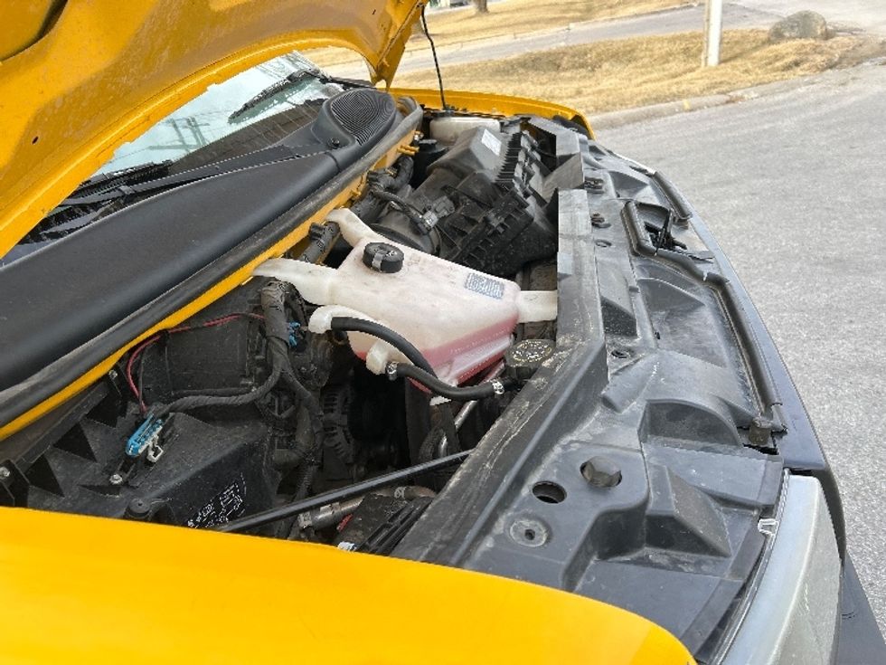 Light Duty Box Truck-Light and Medium Duty Trucks-GMC-2021-Savana G33903-Omaha-NE-109,399\n\t\tmiles-$ 25,250 - Image 22