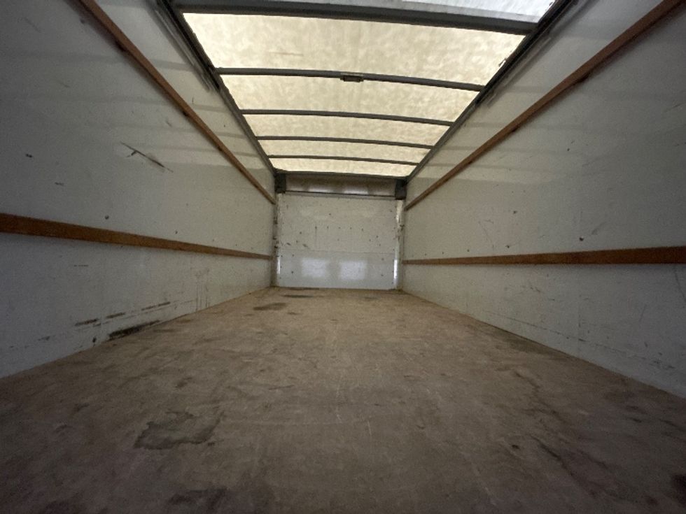 Light Duty Box Truck-Light and Medium Duty Trucks-GMC-2021-Savana G33903-Omaha-NE-109,399\n\t\tmiles-$ 25,250 - Image 8