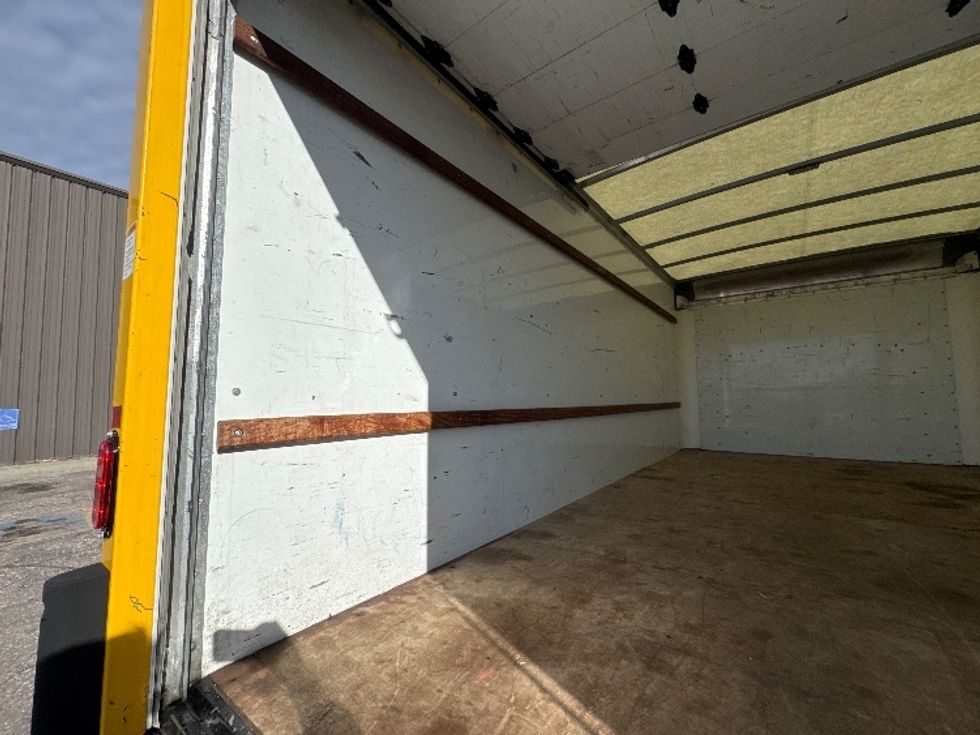 Light Duty Box Truck-Light and Medium Duty Trucks-GMC-2021-Savana G33903-Omaha-NE-122,172\n\t\tmiles-$ 23,750 - Image 11