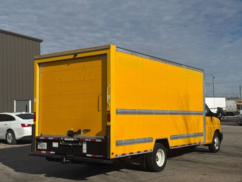 Light Duty Box Truck-Light and Medium Duty Trucks-GMC-2021-Savana G33903-Omaha-NE-122,172\n\t\tmiles-$ 23,750 - Image 13