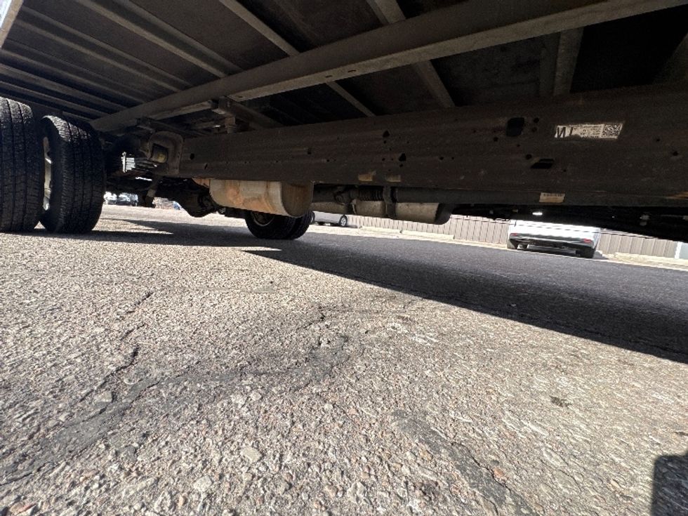 Light Duty Box Truck-Light and Medium Duty Trucks-GMC-2021-Savana G33903-Omaha-NE-122,172\n\t\tmiles-$ 23,750 - Image 14