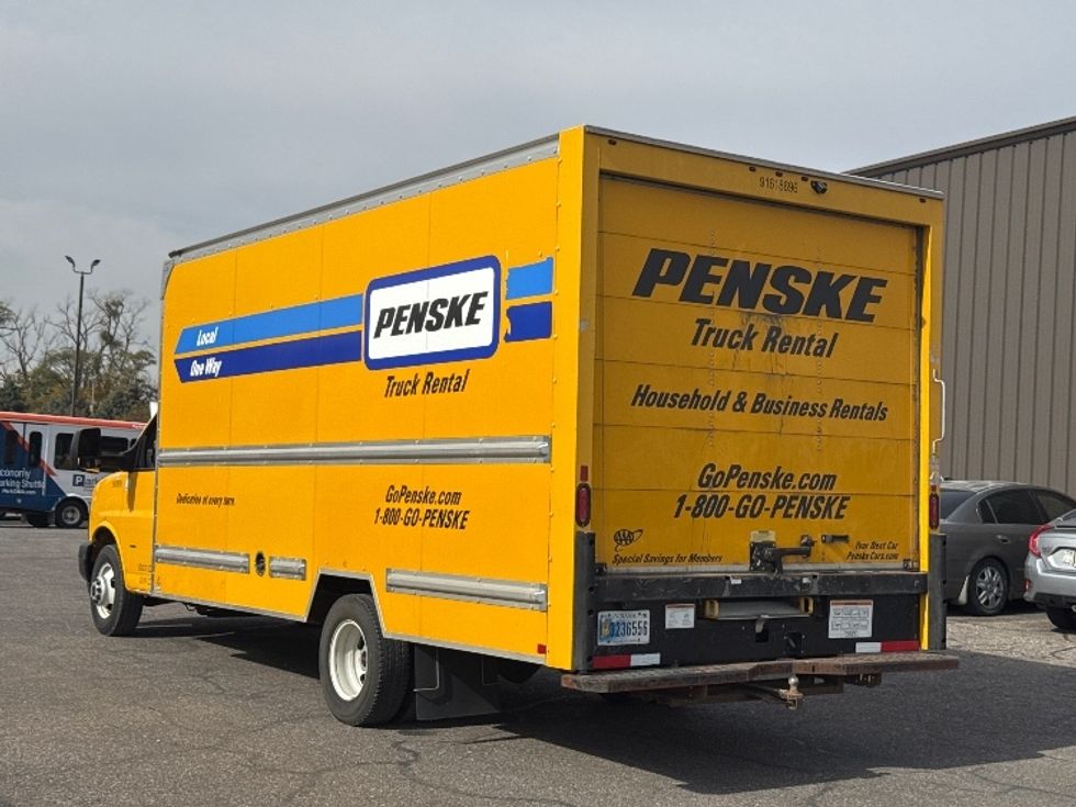 Light Duty Box Truck-Light and Medium Duty Trucks-GMC-2021-Savana G33903-Omaha-NE-124,781\n\t\tmiles-$ 27,250 - Image 6