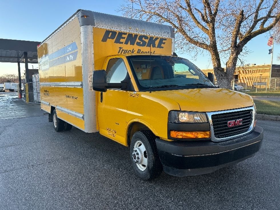 Light Duty Box Truck-Light and Medium Duty Trucks-GMC-2021-Savana G33903-Omaha-NE-88,083\n\t\tmiles-$ 27,500 - Image 1