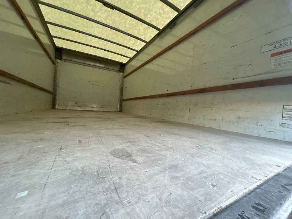 Light Duty Box Truck-Light and Medium Duty Trucks-GMC-2021-Savana G33903-Omaha-NE-88,083\n\t\tmiles-$ 27,500 - Image 12