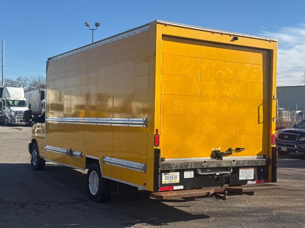 Light Duty Box Truck-Light and Medium Duty Trucks-GMC-2021-Savana G33903-Omaha-NE-96,848\n\t\tmiles-$ 26,500 - Image 6