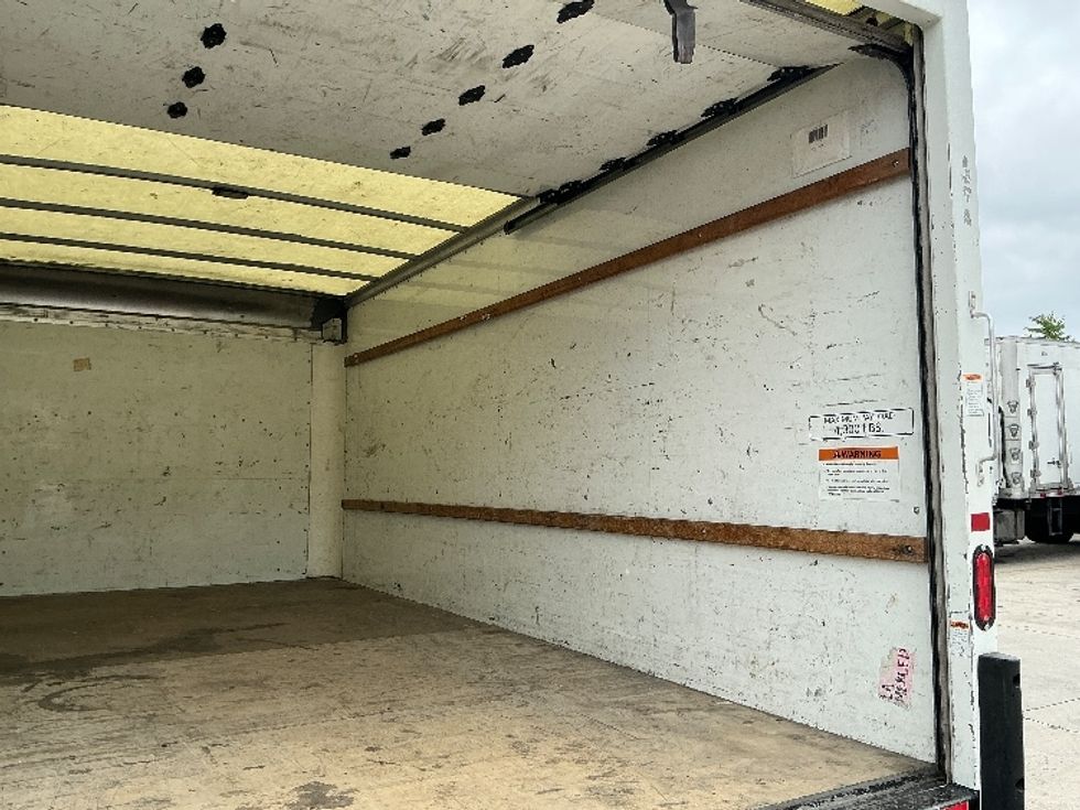 Light Duty Box Truck-Light and Medium Duty Trucks-GMC-2021-Savana G33903-Ontario-CA-74,749\n\t\tmiles-$ 33,500 - Image 12