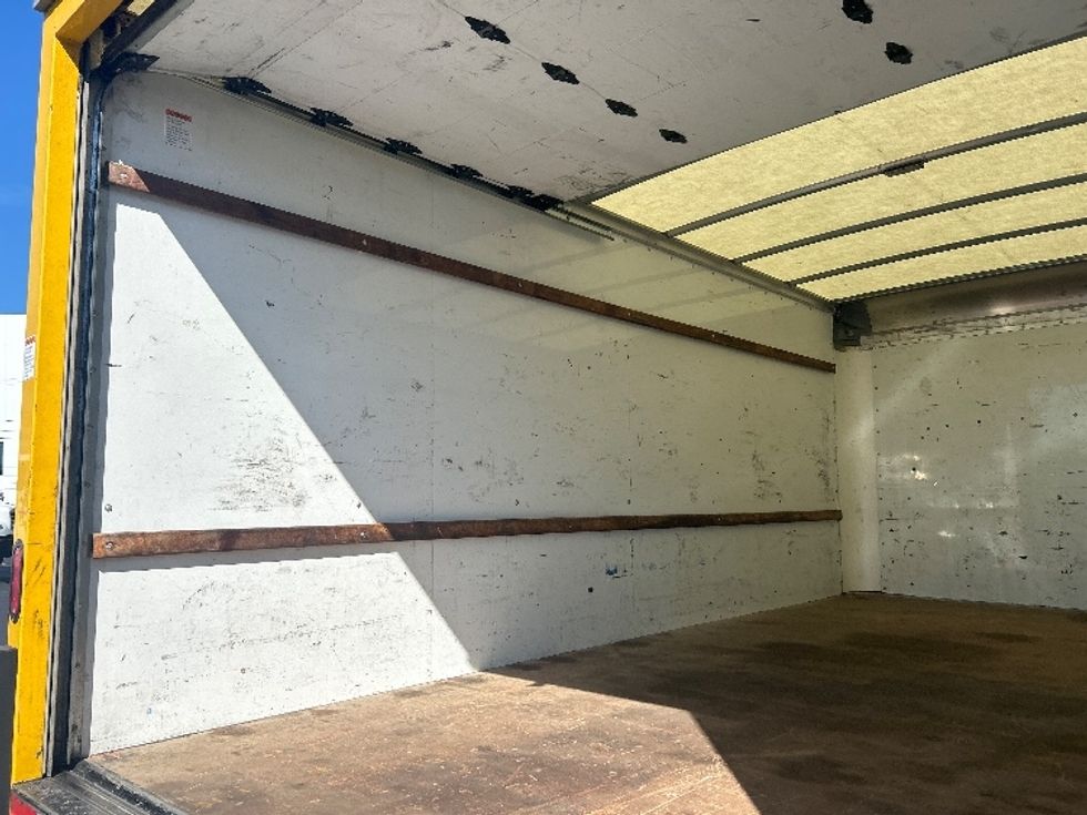 Light Duty Box Truck-Light and Medium Duty Trucks-GMC-2021-Savana G33903-Orlando-FL-113,237\n\t\tmiles-$ 23,500 - Image 11