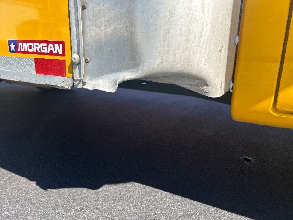 Light Duty Box Truck-Light and Medium Duty Trucks-GMC-2021-Savana G33903-Orlando-FL-113,237\n\t\tmiles-$ 23,500 - Image 26