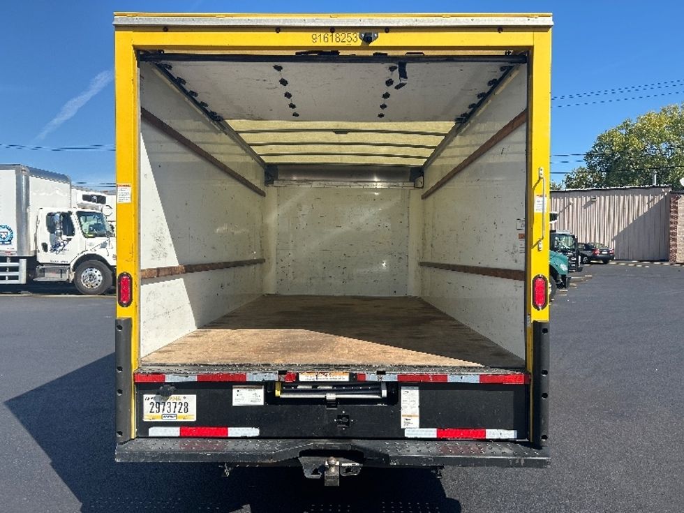 Light Duty Box Truck-Light and Medium Duty Trucks-GMC-2021-Savana G33903-Orlando-FL-113,237\n\t\tmiles-$ 23,500 - Image 8