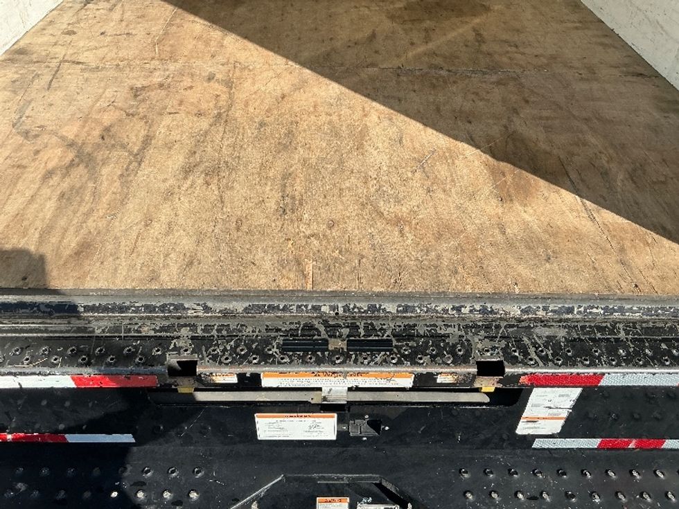 Light Duty Box Truck-Light and Medium Duty Trucks-GMC-2021-Savana G33903-Orlando-FL-114,111\n\t\tmiles-$ 29,000 - Image 10