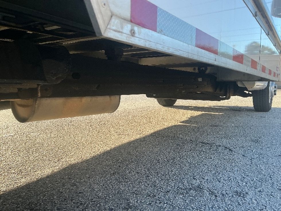 Light Duty Box Truck-Light and Medium Duty Trucks-GMC-2021-Savana G33903-Orlando-FL-116,353\n\t\tmiles-$ 27,250 - Image 14