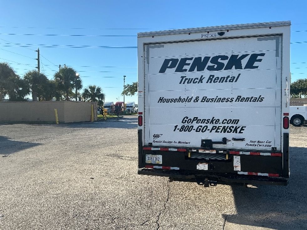 Light Duty Box Truck-Light and Medium Duty Trucks-GMC-2021-Savana G33903-Orlando-FL-116,353\n\t\tmiles-$ 27,250 - Image 7