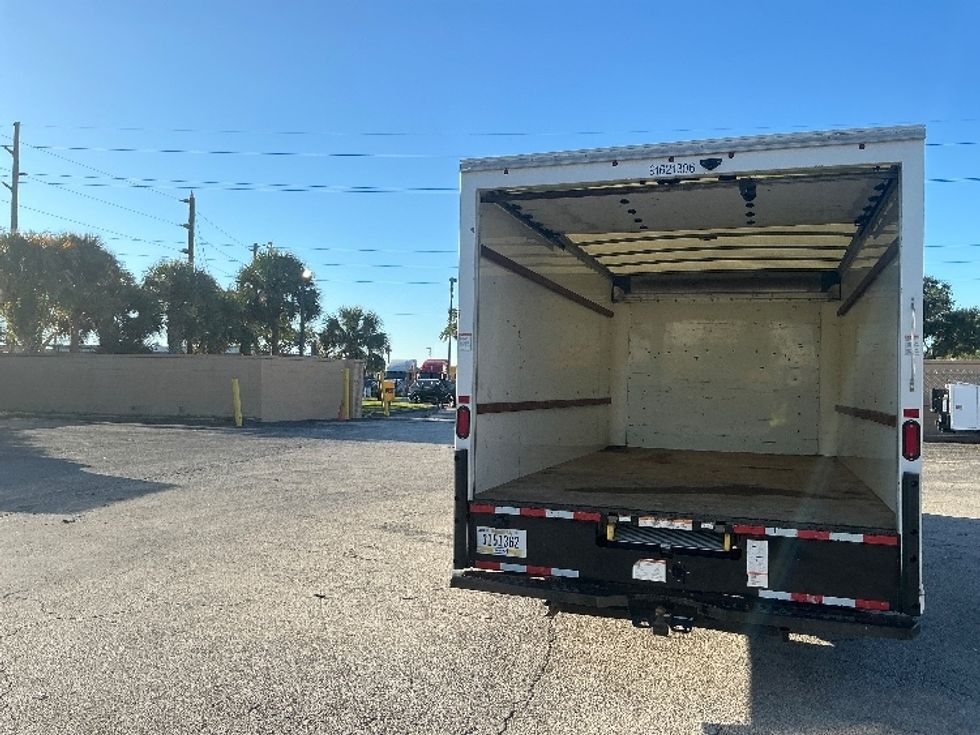 Light Duty Box Truck-Light and Medium Duty Trucks-GMC-2021-Savana G33903-Orlando-FL-116,353\n\t\tmiles-$ 27,250 - Image 8