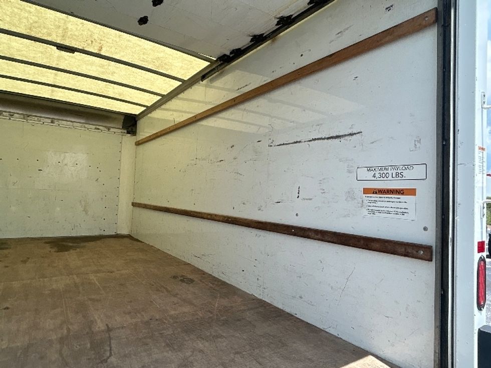 Light Duty Box Truck-Light and Medium Duty Trucks-GMC-2021-Savana G33903-Orlando-FL-66,842\n\t\tmiles-$ 34,500 - Image 10