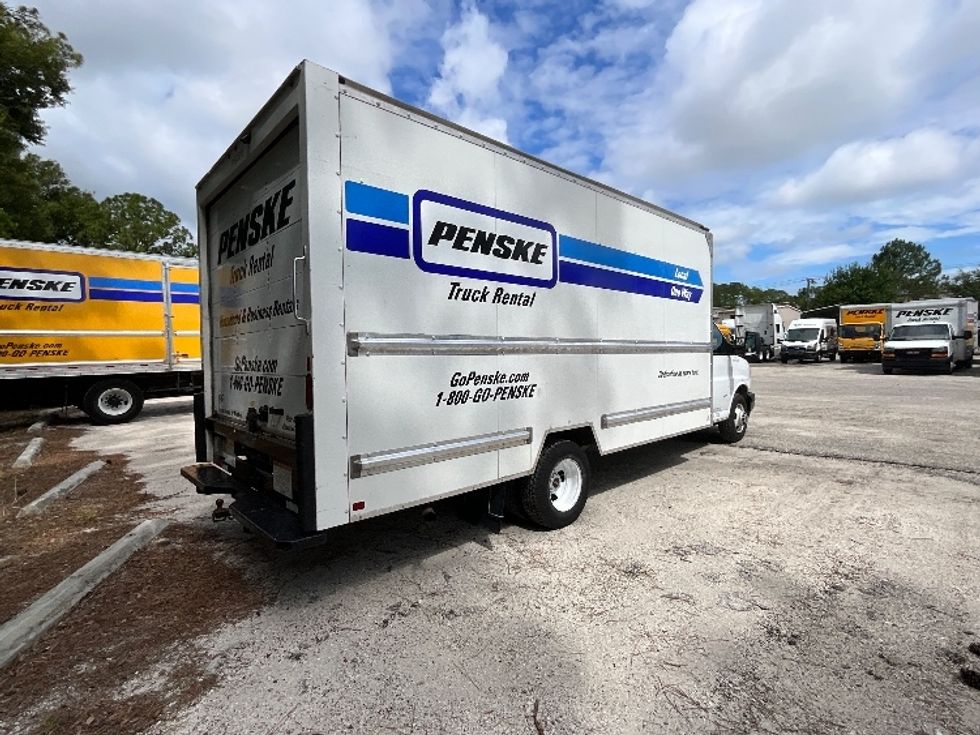 Light Duty Box Truck-Light and Medium Duty Trucks-GMC-2021-Savana G33903-Orlando-FL-79,396\n\t\tmiles-$ 28,750 - Image 13