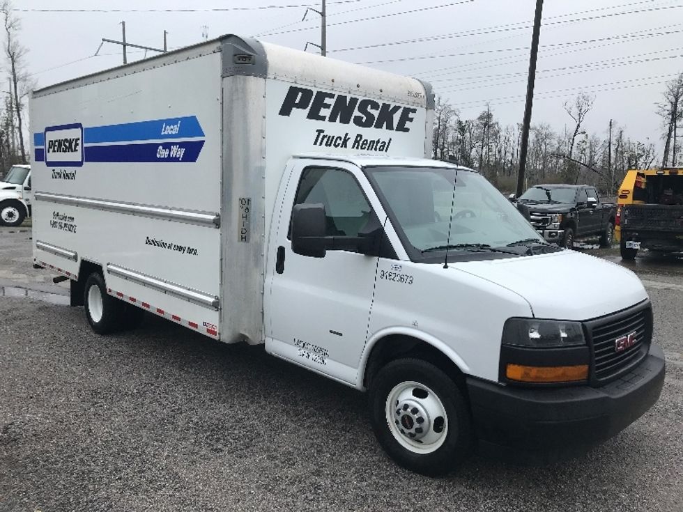 Light Duty Box Truck-Light and Medium Duty Trucks-GMC-2021-Savana G33903-Panama City-FL-106,511\n\t\tmiles-$ 31,000 - Image 1