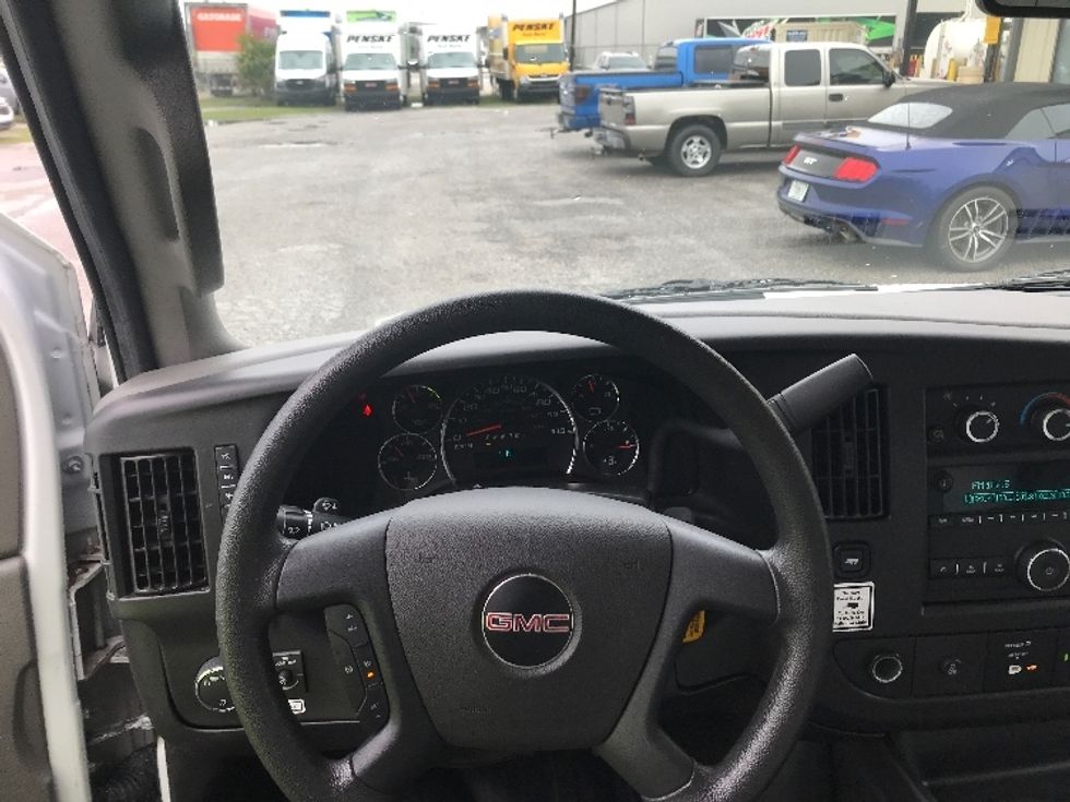 Light Duty Box Truck-Light and Medium Duty Trucks-GMC-2021-Savana G33903-Panama City-FL-106,511\n\t\tmiles-$ 31,000 - Image 14