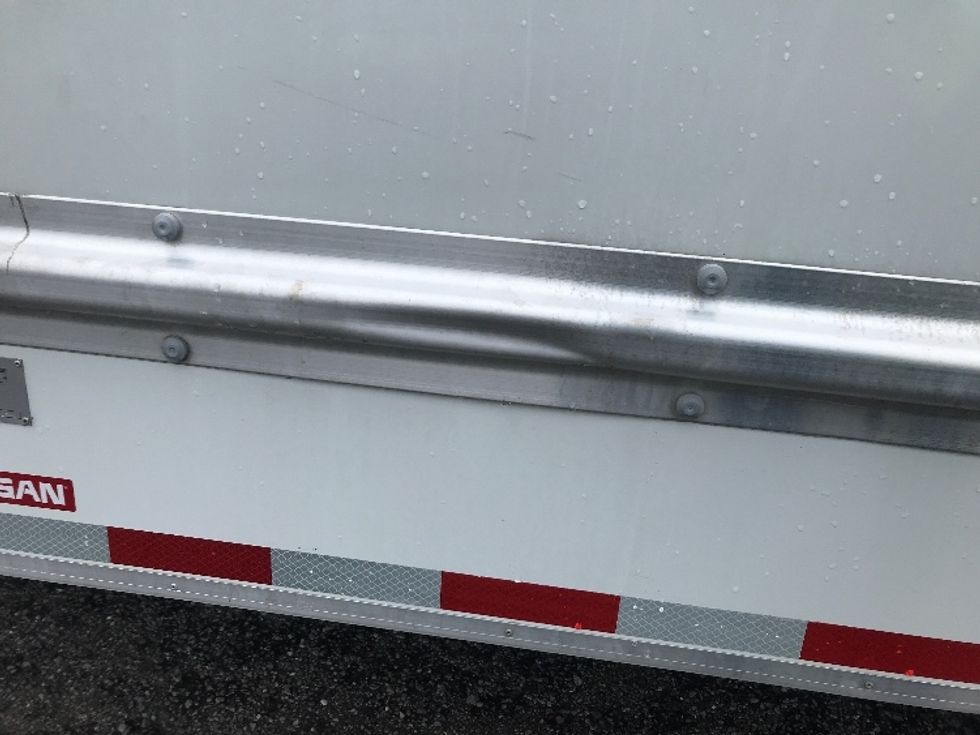 Light Duty Box Truck-Light and Medium Duty Trucks-GMC-2021-Savana G33903-Panama City-FL-106,511\n\t\tmiles-$ 31,000 - Image 24