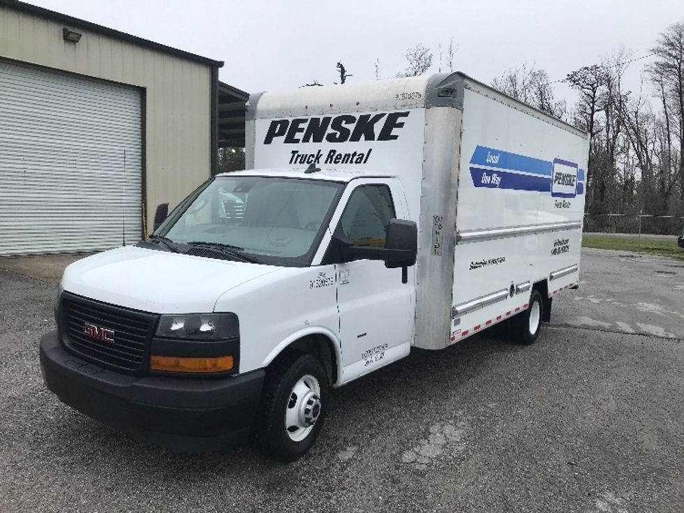 Light Duty Box Truck-Light and Medium Duty Trucks-GMC-2021-Savana G33903-Panama City-FL-106,511\n\t\tmiles-$ 31,000 - Image 3