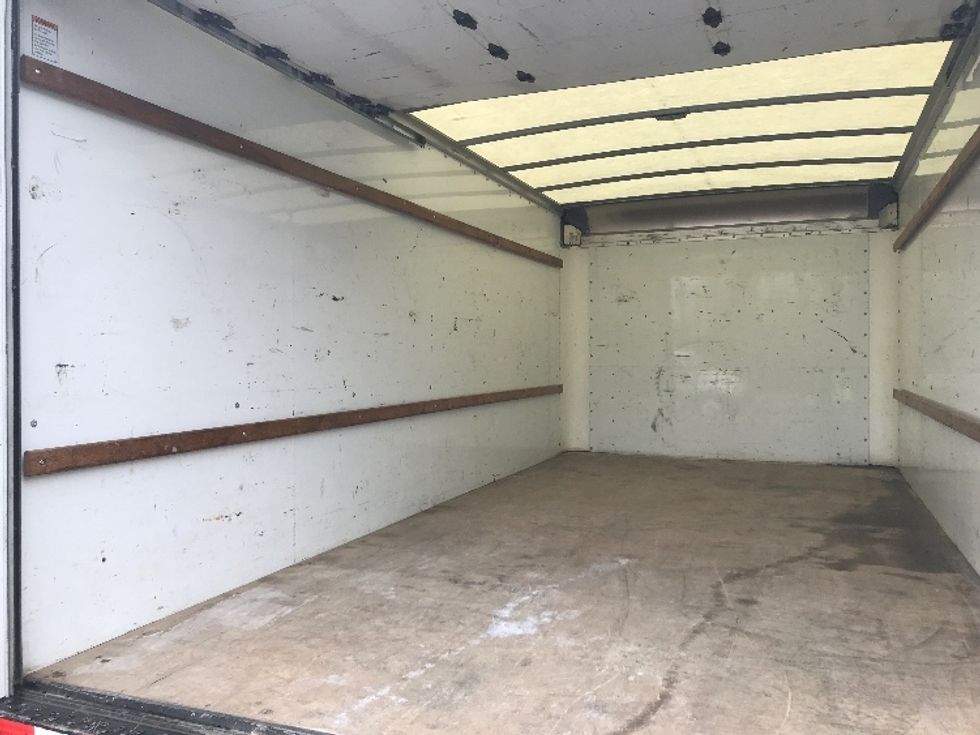 Light Duty Box Truck-Light and Medium Duty Trucks-GMC-2021-Savana G33903-Panama City-FL-106,511\n\t\tmiles-$ 31,000 - Image 8